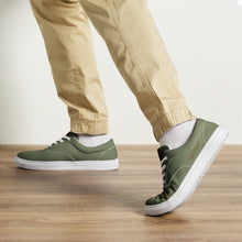 Load image into Gallery viewer, TPBear Men’s lace-up canvas shoes